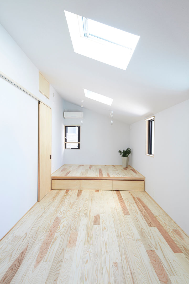 柳崎の住宅, 一級建築士事務所co-designstudio 一級建築士事務所co-designstudio Modern style bedroom