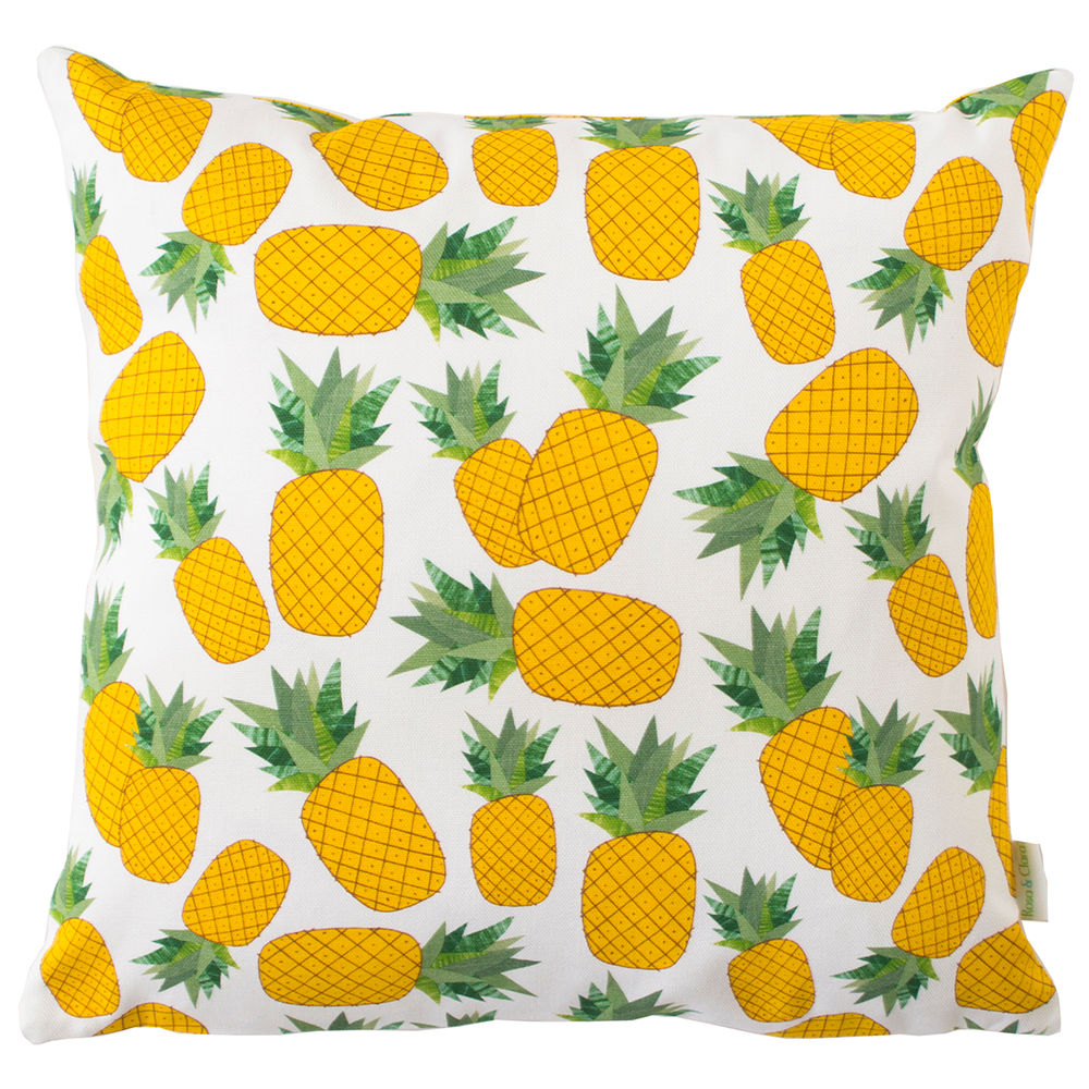 Piña cushion homify Tropical style living room Accessories & decoration