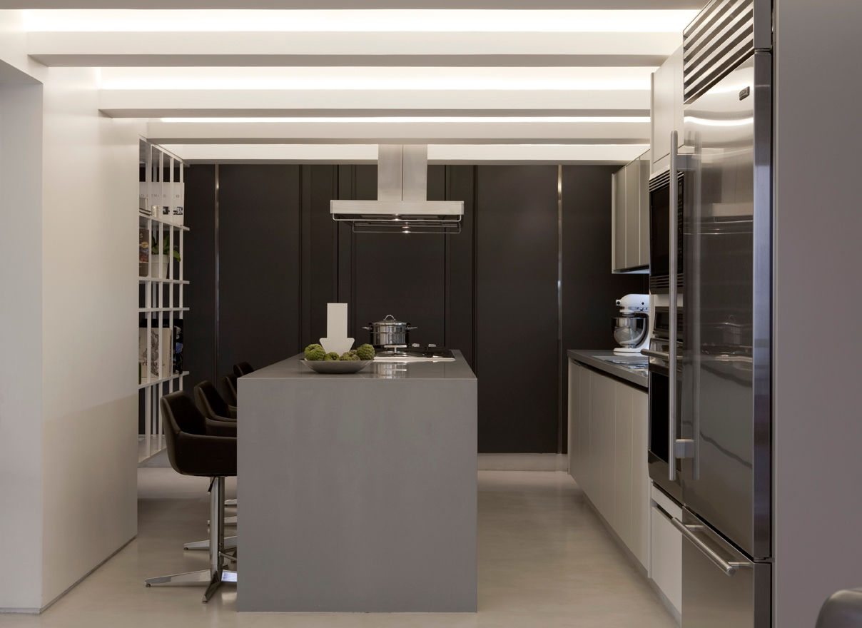 AP, Flávia Gerab Flávia Gerab Modern kitchen