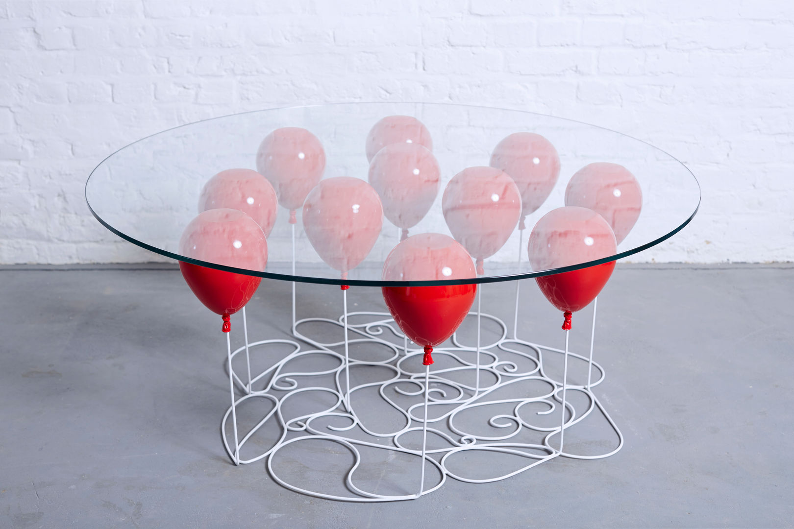UP Balloon Coffee Table, Round Edition 2015 Duffy London Eclectic style living room Side tables & trays