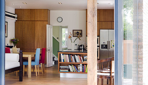 Milman Road - solid wood column detail Syte Architects 更多房间 房間隔間與屏風
