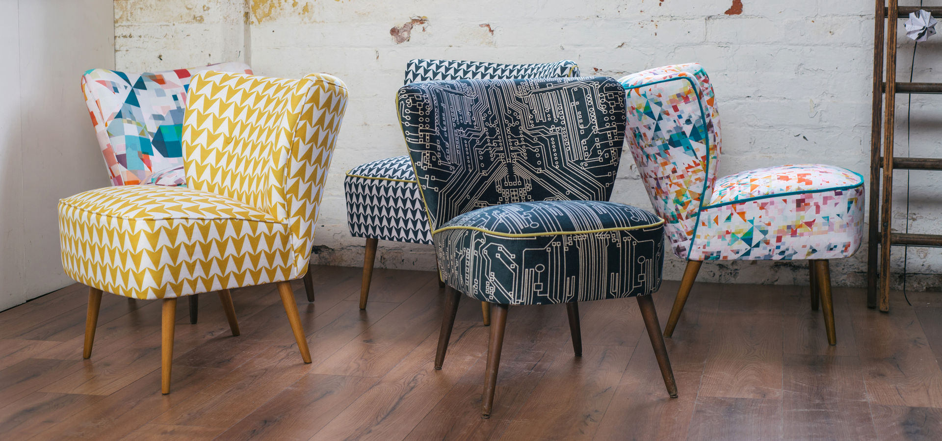 Flocktail Chairs - Luku Home Luku Home Ruang Keluarga Gaya Eklektik Stools & chairs