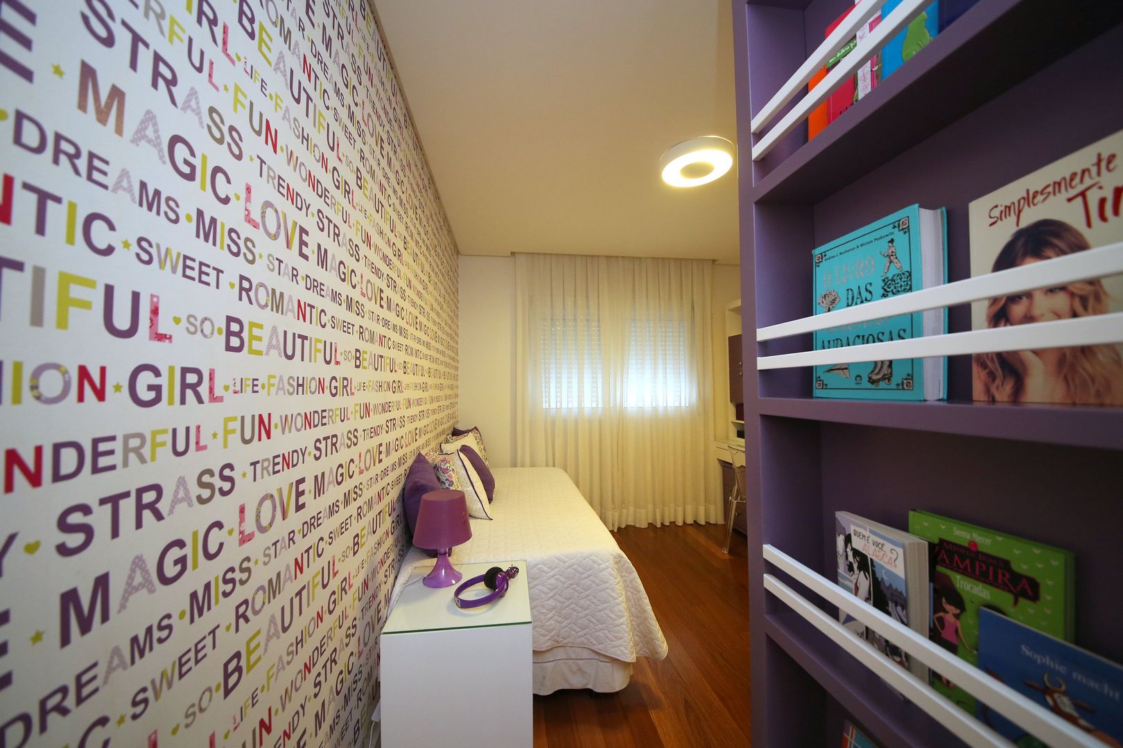 Vila Mascote III, MeyerCortez arquitetura & design MeyerCortez arquitetura & design Modern nursery/kids room