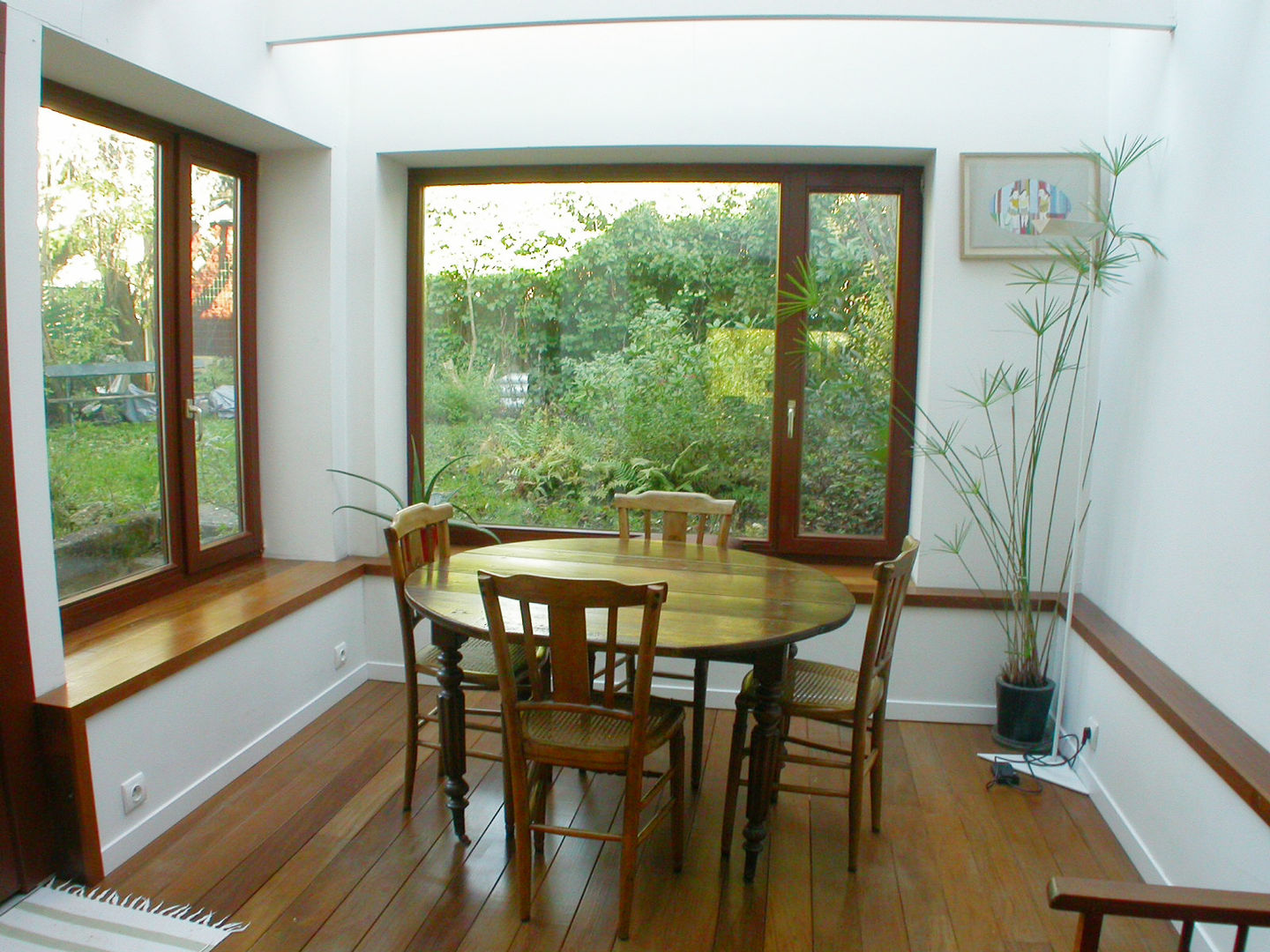 Villa "Castor"de la Butte Fleurie à Fresnes, dominique tessier et associés dominique tessier et associés Modern dining room