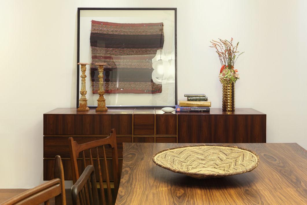 Casa Ideal 2012_Interiores, Tiago Patricio Rodrigues, Arquitectura e Interiores Tiago Patricio Rodrigues, Arquitectura e Interiores Colonial style dining room