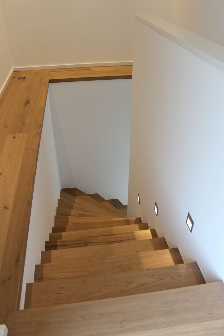 Haus E, cordes architektur cordes architektur Modern Corridor, Hallway and Staircase