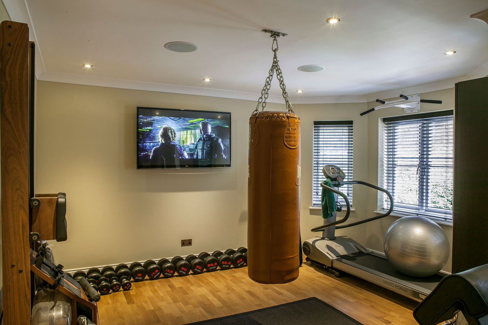 A Truly Smart Home: Hata Smart Home, Finite Solutions Finite Solutions Modern gym