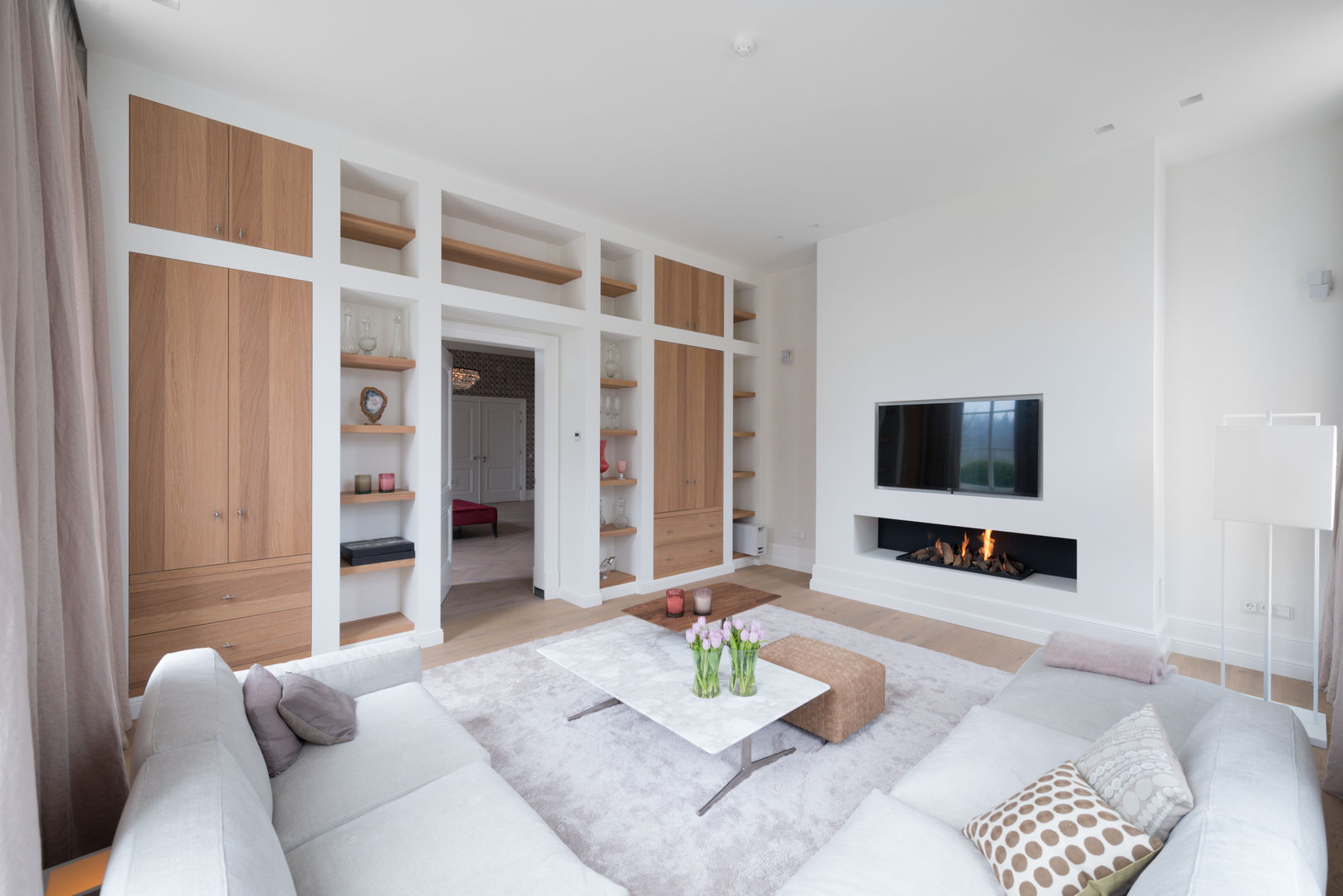 Woonkamers Almelo, Baden Baden Interior Baden Baden Interior モダンデザインの リビング