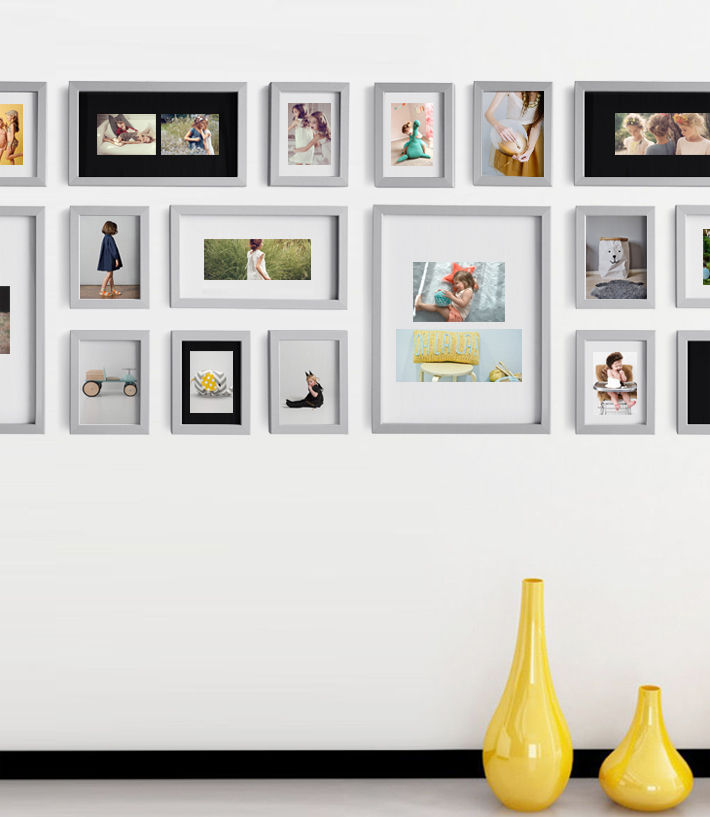 갤러리처럼 멋진 포토월, A.MONO Co,.LTD. A.MONO Co,.LTD. Tường & sàn phong cách hiện đại Pictures & frames