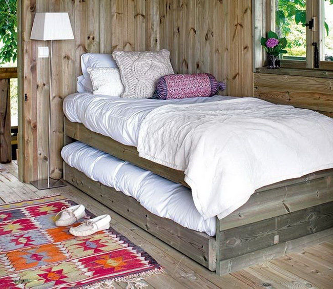 Ideas útiles para amueblar una habitación infantil compartida, MRN MRN Rustic style bedroom Beds & headboards