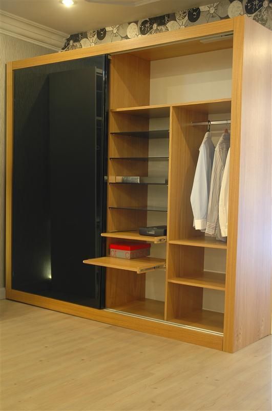 Wenna Design, WENNA DESIGN WENNA DESIGN Closets de estilo moderno