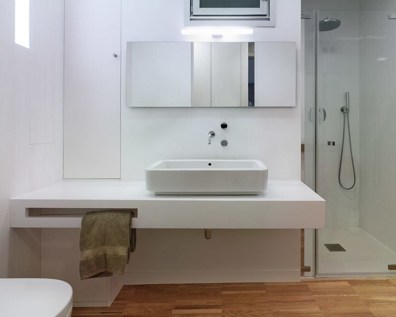 Piso Vilas, Castroferro Arquitectos Castroferro Arquitectos Modern Banyo