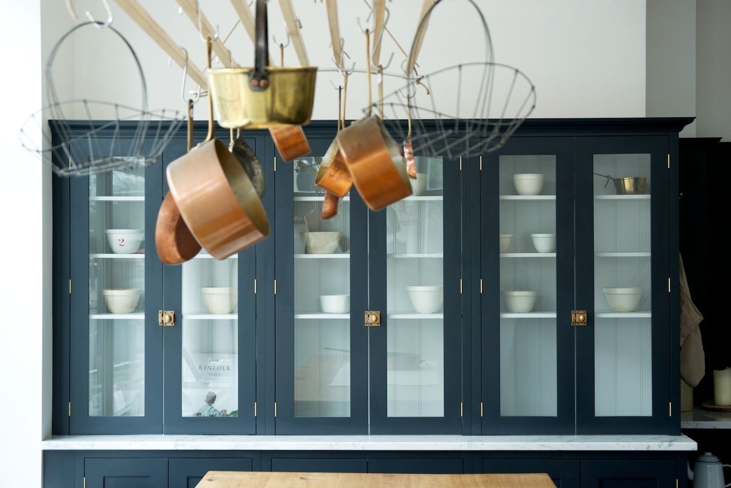 The Clerkenwell Showroom Shaker Kitchen deVOL Kitchens Cocinas de estilo clásico