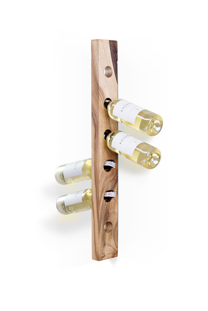 model A - walnut TU LAS غرفة السفرة Wine racks