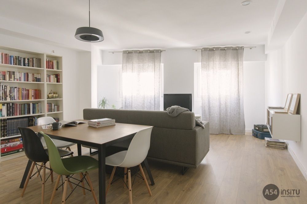 Reforma integral de vivienda en La Almozara, Zaragoza, A54Insitu A54Insitu