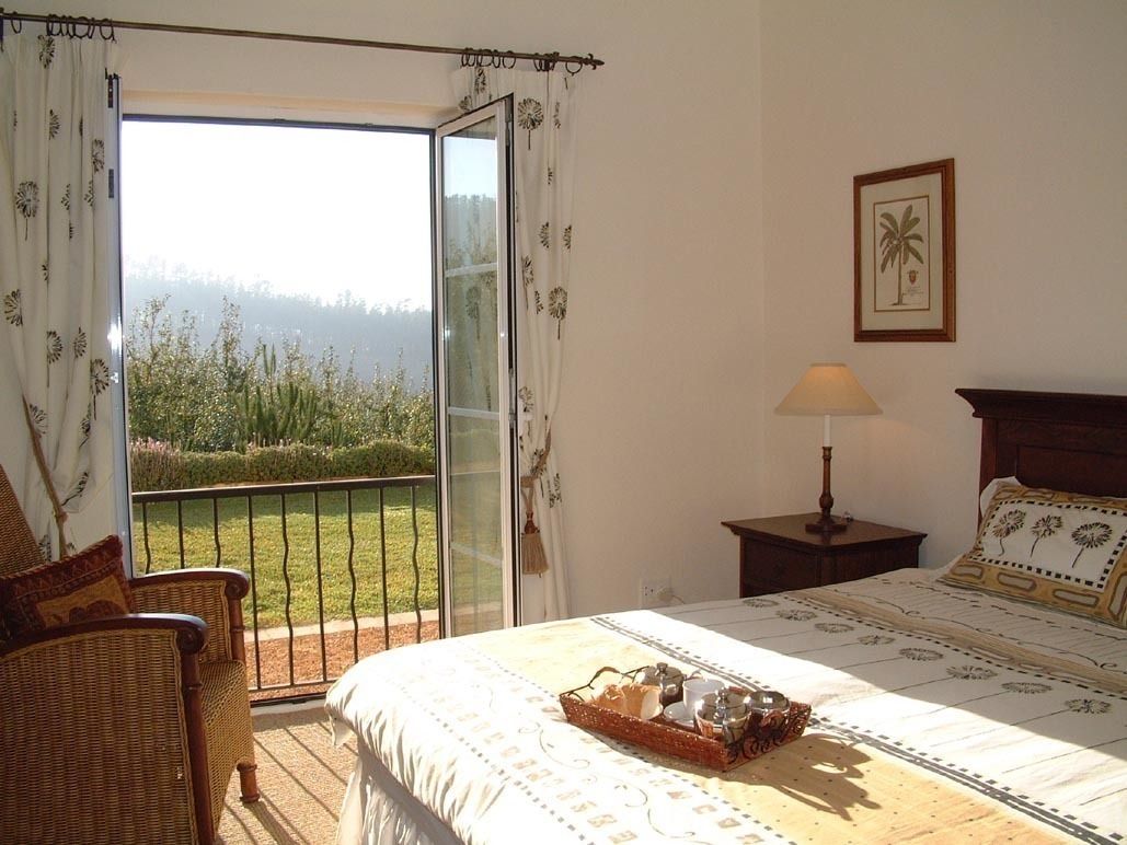 Дом в Южной Африке, Елена Вэлхли Елена Вэлхли Colonial style bedroom