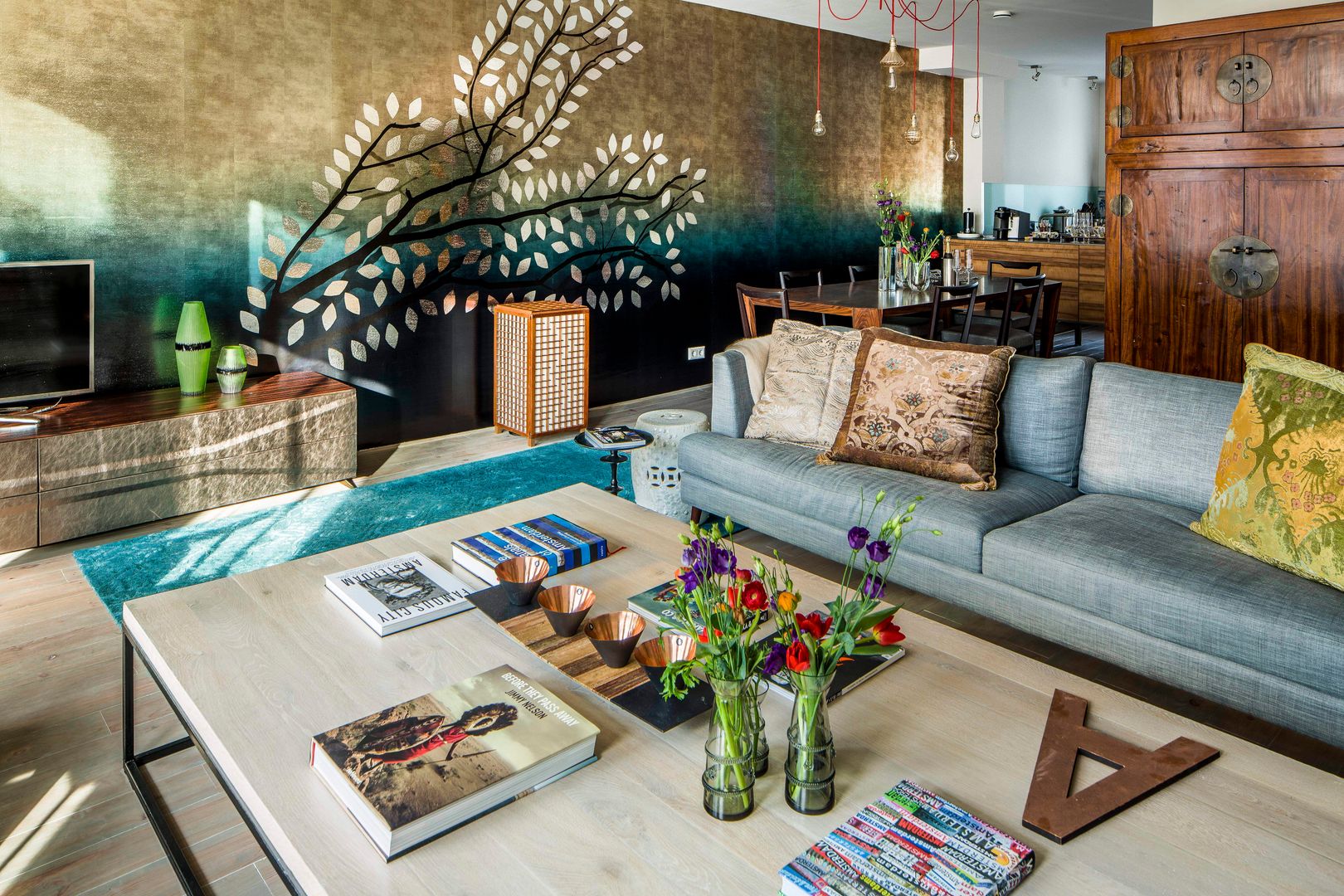 Amsterdam Keizersgracht, Ethnic Chic - Home Couture Ethnic Chic - Home Couture モダンデザインの リビング