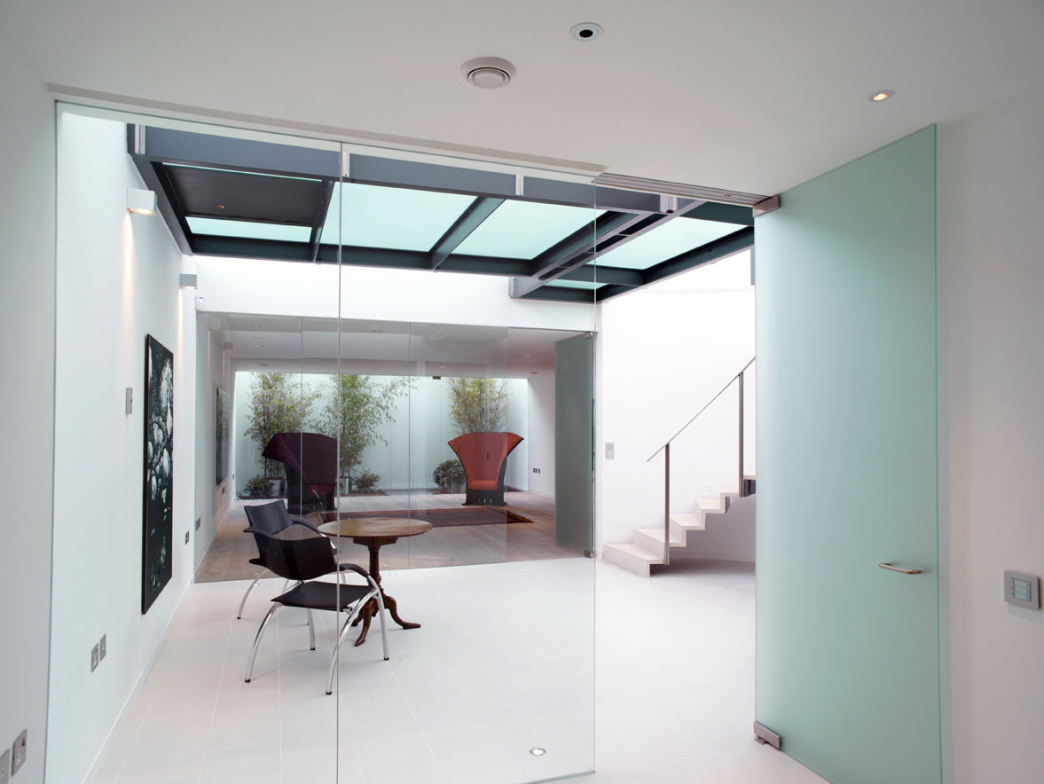 La Maison Vert, Go Glass Ltd Go Glass Ltd Salas de estar modernas