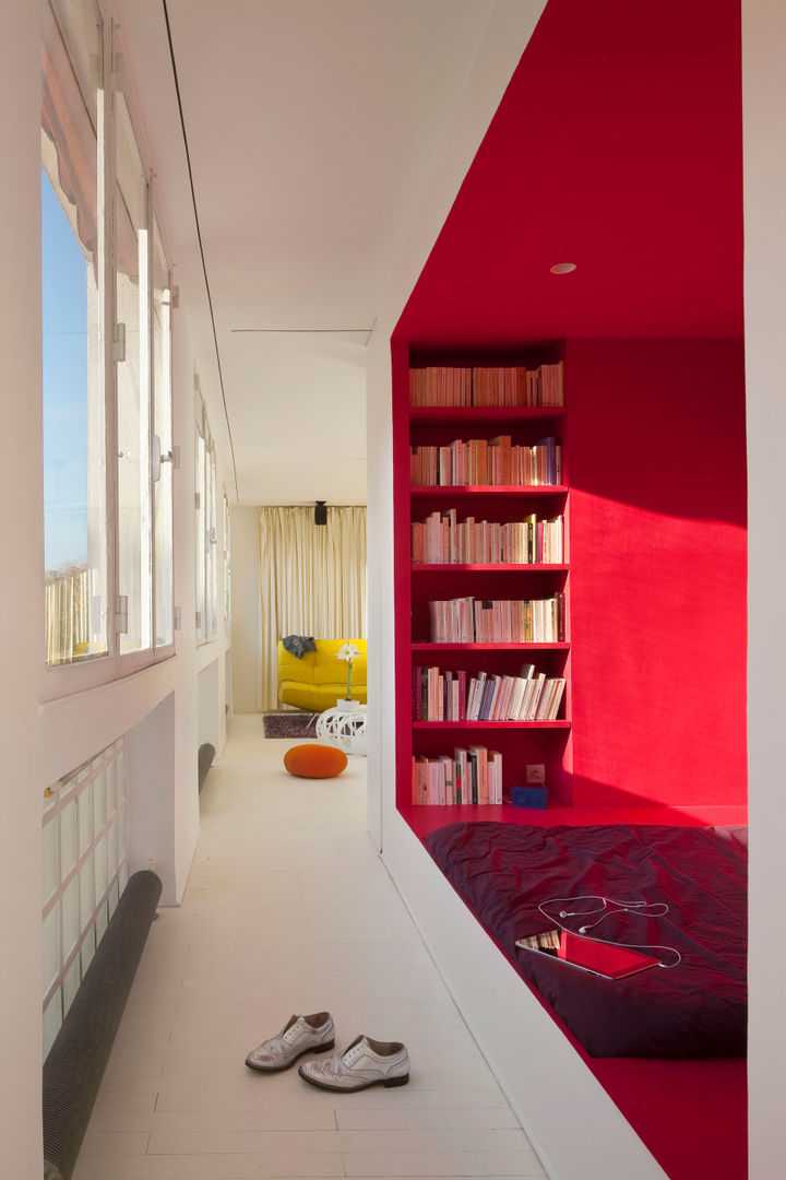 Appartement Manin au Buttes Chaumont , Ramsés Salazar Architecte Ramsés Salazar Architecte Phòng ngủ phong cách chiết trung