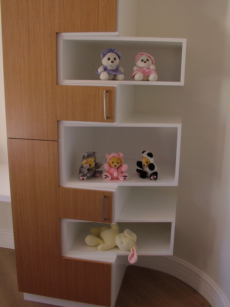 Residência para Descanso, Escritório de Arquitetura Margit A. Fensterseifer Escritório de Arquitetura Margit A. Fensterseifer Nursery/kid’s room Wardrobes & closets