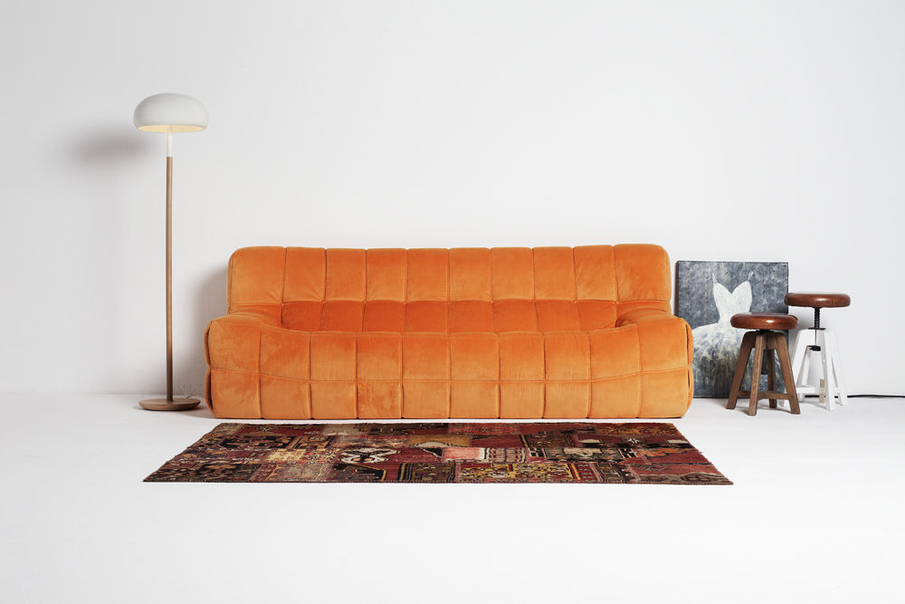 Sofá modelo KUVO de la marca Oruga, Grupo Temas V Grupo Temas V Modern living room Sofas & armchairs