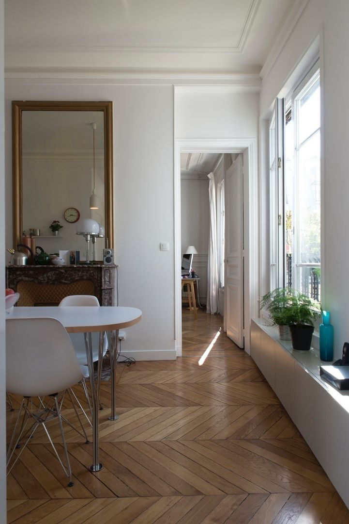 Appartement Martel, Paris 10e, Ramsés Salazar Architecte Ramsés Salazar Architecte Minimalist dining room