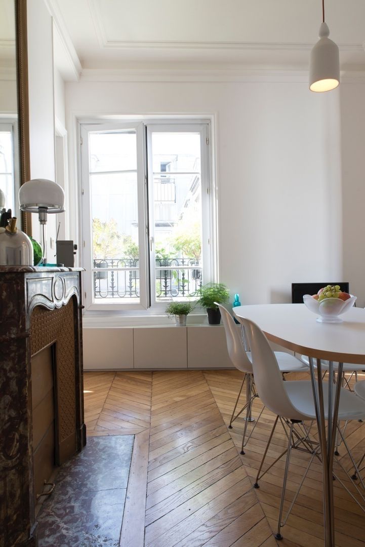 Appartement Martel, Paris 10e, Ramsés Salazar Architecte Ramsés Salazar Architecte Minimalist dining room