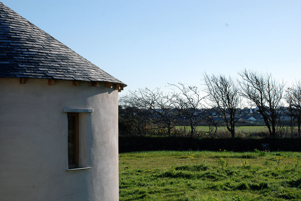 Maer Barn, Bude, Cornwall homify Wiejski ogród