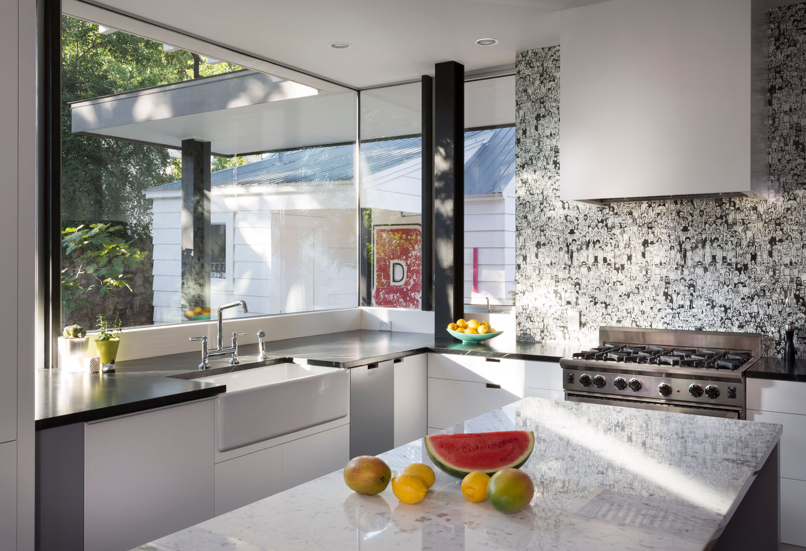 Palma Plaza Residence Hugh Jefferson Randolph Architects Modern kitchen