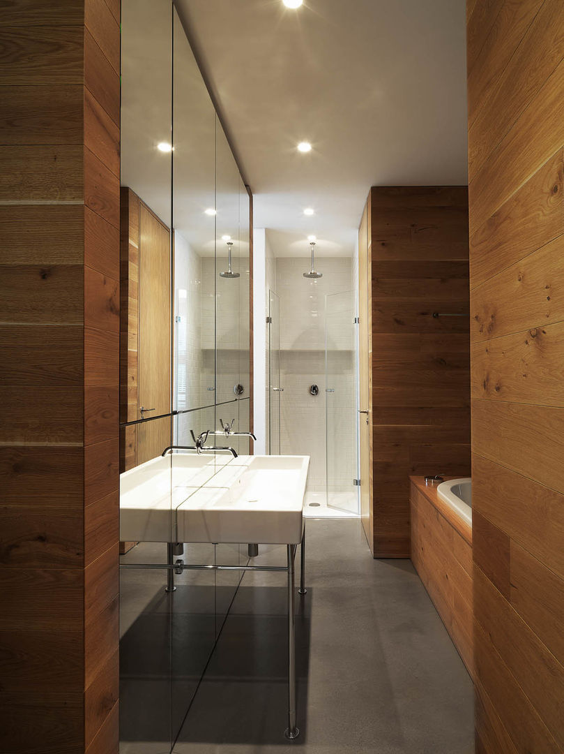 homify Minimalist bathroom