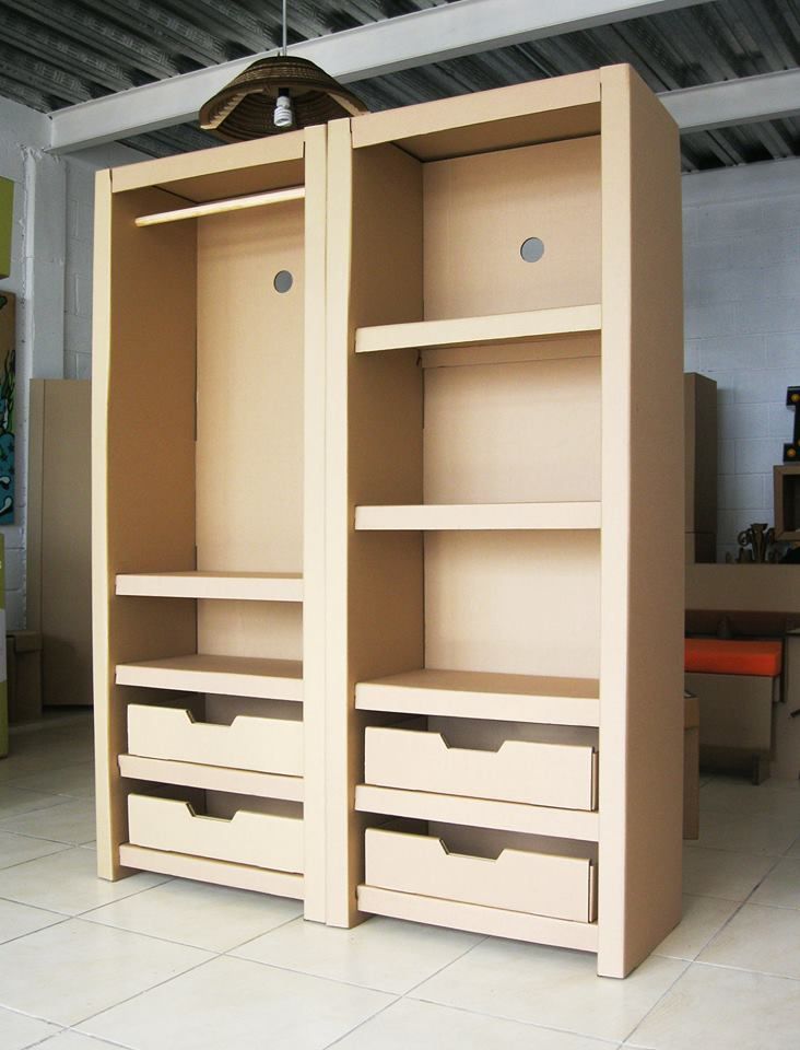 homify Moderne kleedkamers Garderobe- & ladekasten