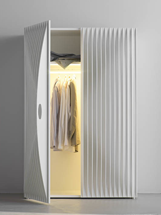 BLEND шкаф / сервант CASAMANIA HORM FACTORY OUTLET Спальня в стиле модерн Шкафы для одежды и комоды
