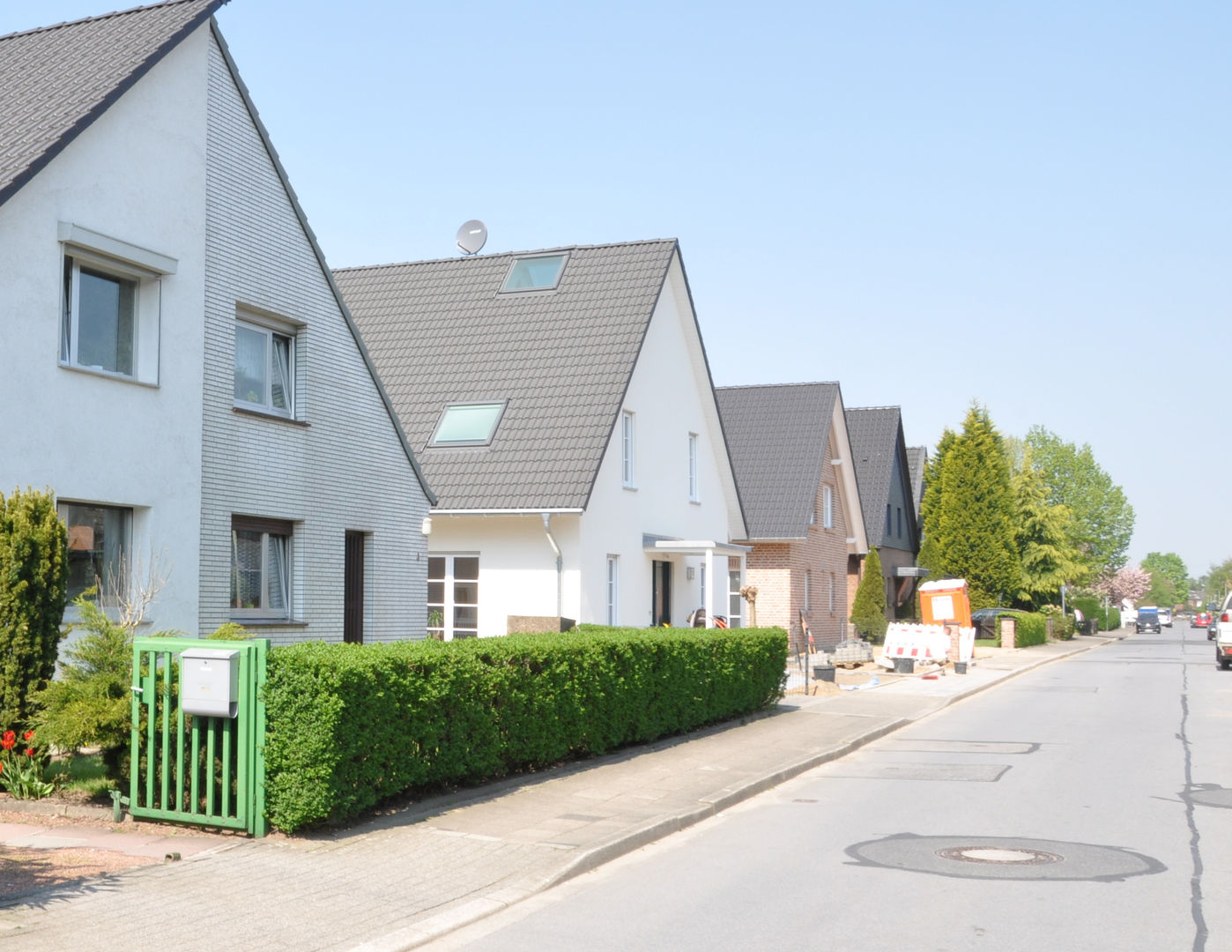 Haus "T", Langenfeld, arieltecture Gesellschaft von Architekten mbH BDA arieltecture Gesellschaft von Architekten mbH BDA Casas de estilo rural