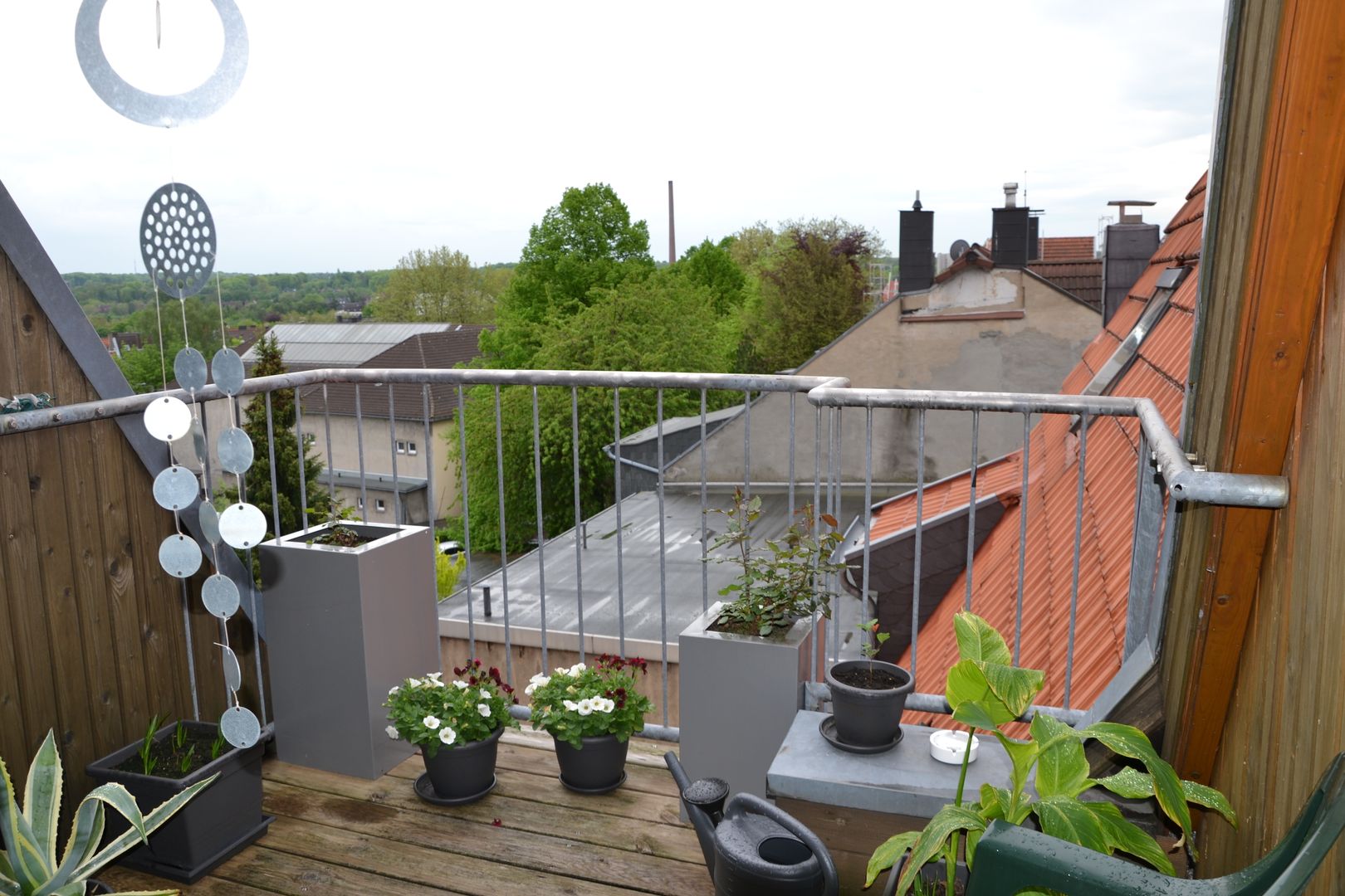 Dachterrasse homify Moderner Balkon, Veranda & Terrasse