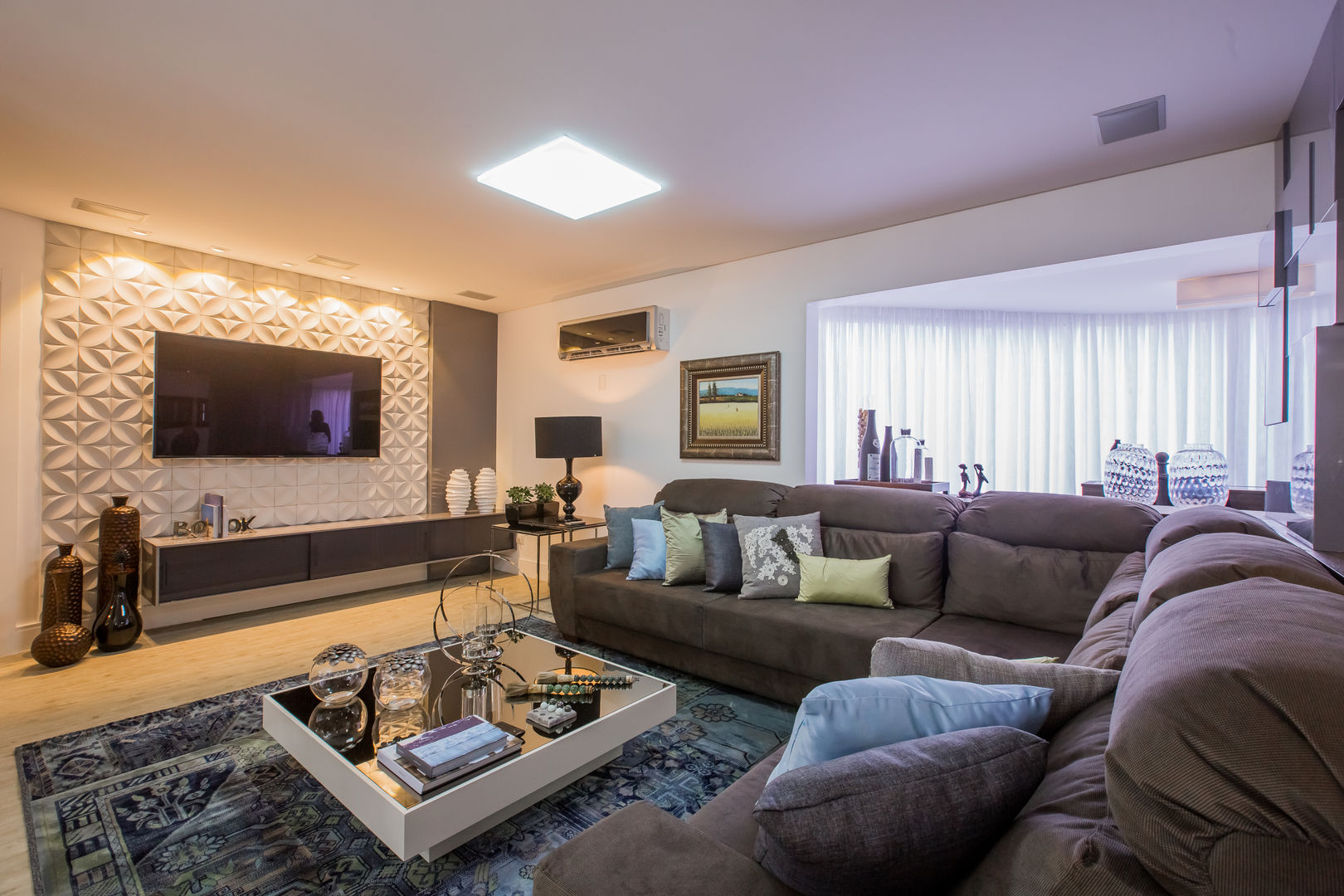 Apartamento em Cascavel, Evviva Bertolini Evviva Bertolini Salas de estar modernas