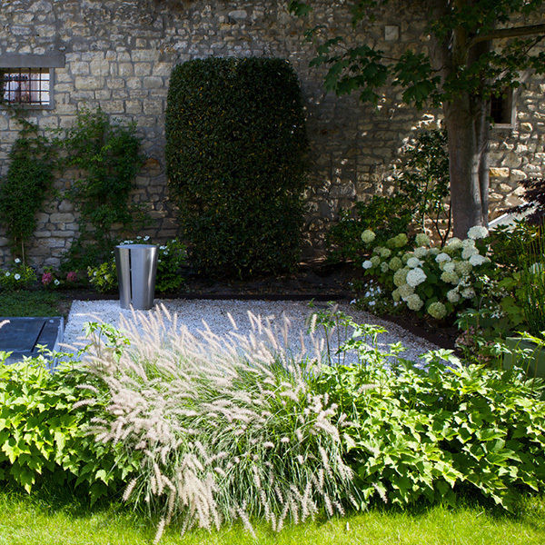 UN JARDIN CONTEMPORAIN, GARDEN TROTTER GARDEN TROTTER حديقة