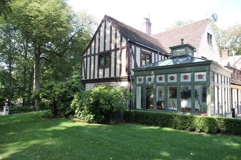 Hardwood Conservatory Hampton Windows Jardines de invierno de estilo clásico