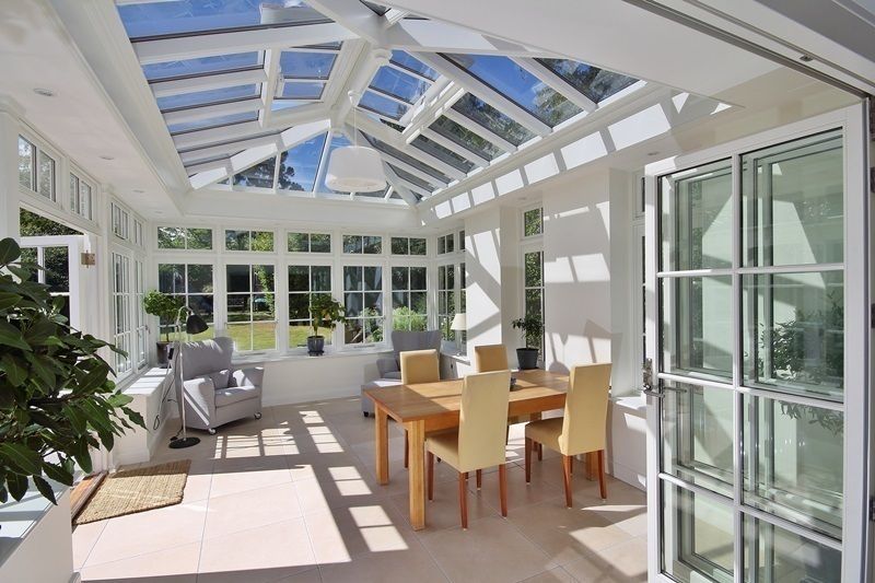 Hardwood Orangery Hampton Windows Giardino d'inverno in stile classico