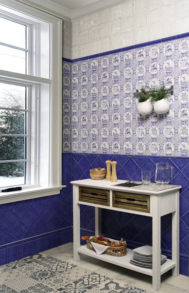 Azulejos rústicos, INTERAZULEJO INTERAZULEJO Nhà bếp phong cách mộc mạc