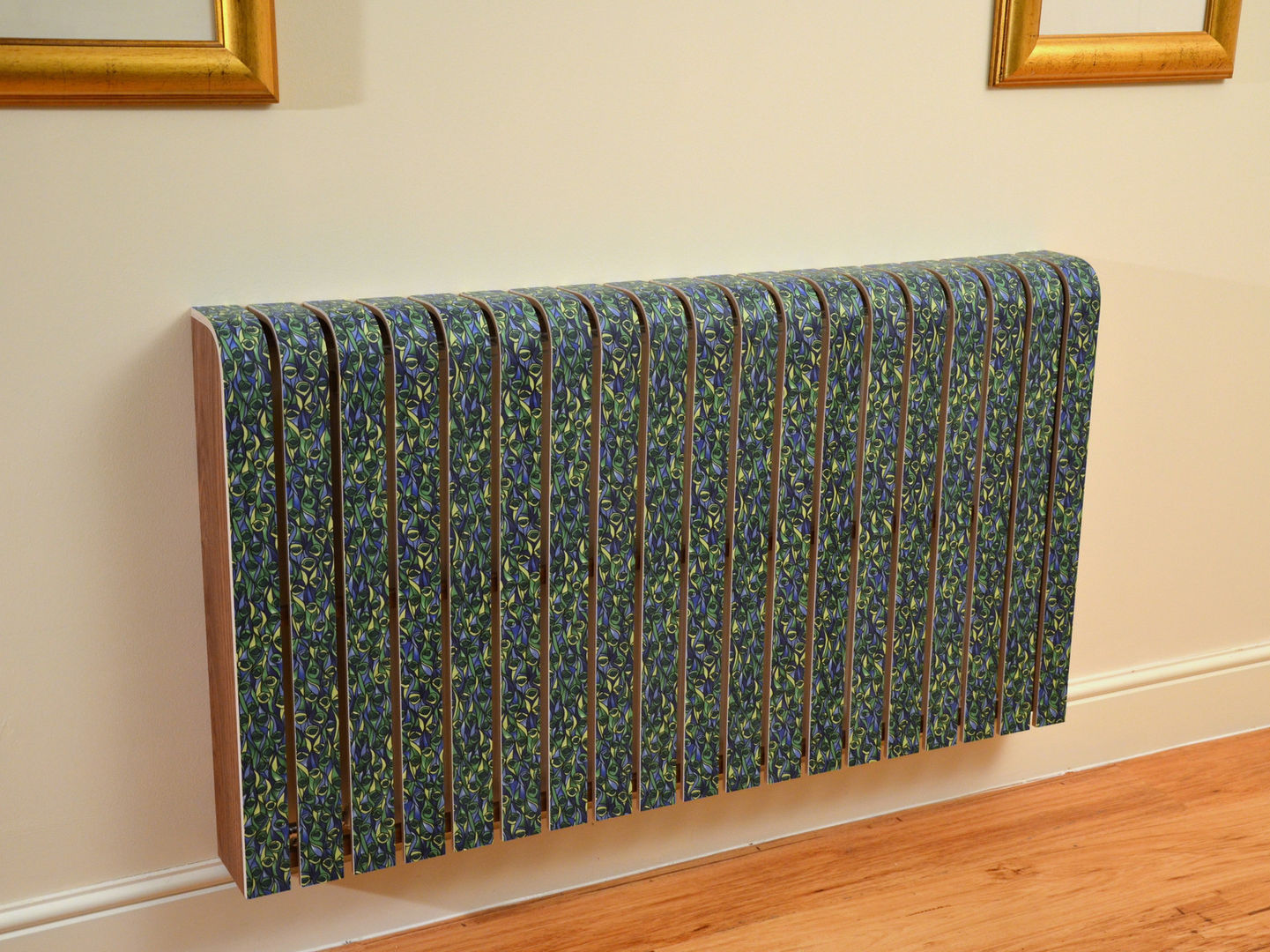 Fabric Radiator Cover Cool Radiators? It’s Covered! Moderne woonkamers Textiel Accessoires & decoratie