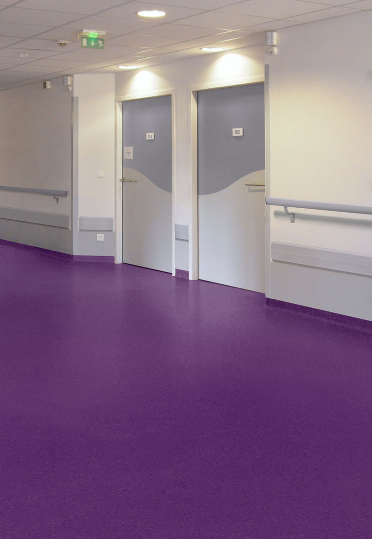 PAVIMENTOS PARA USO SANITARIO, PAVIMENTOS GERFLOR PAVIMENTOS GERFLOR Industriële muren & vloeren Muur- & vloerbekleding