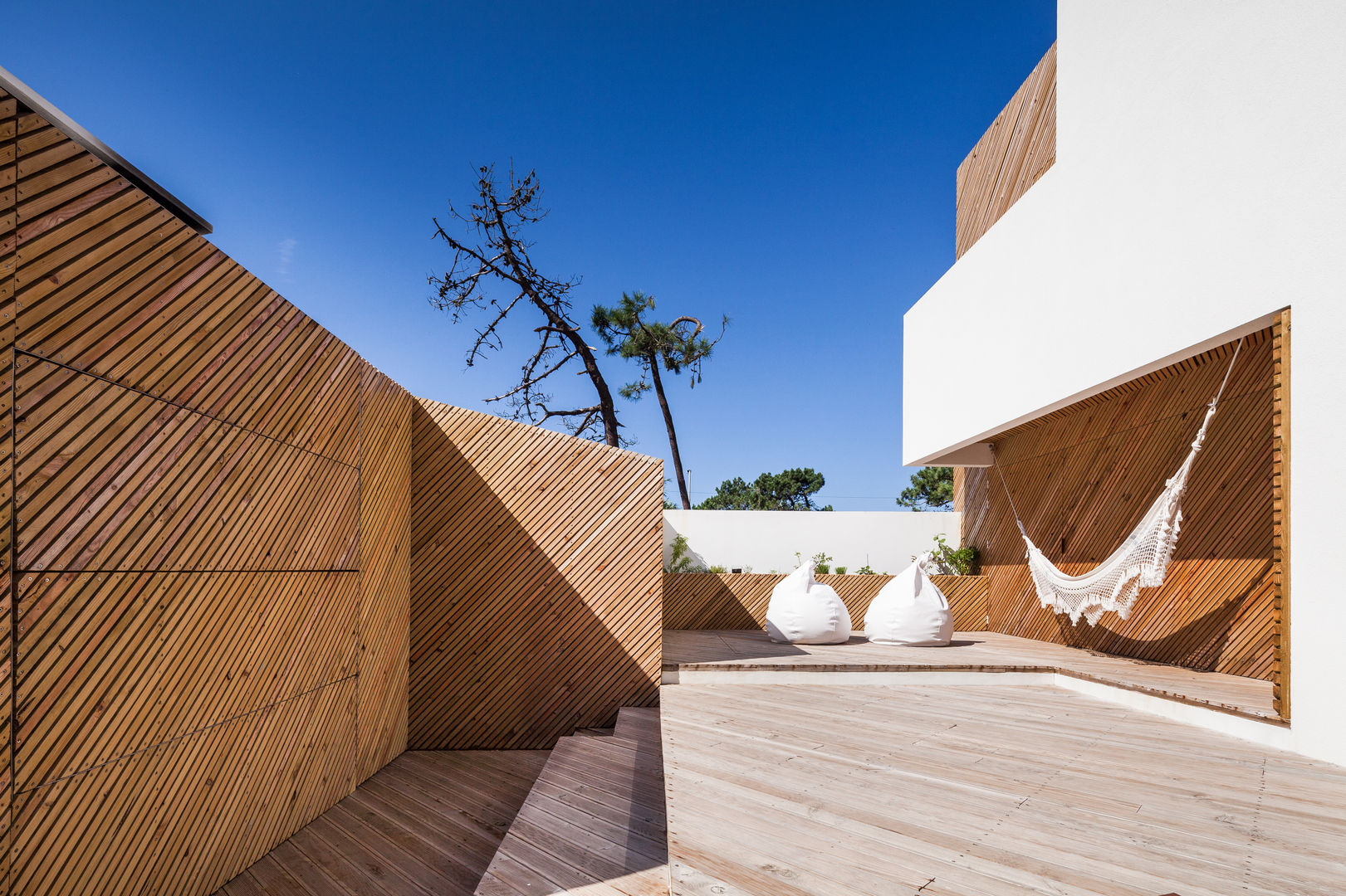 SilverWoodHouse, Joao Morgado - Architectural Photography Joao Morgado - Architectural Photography Modern terrace