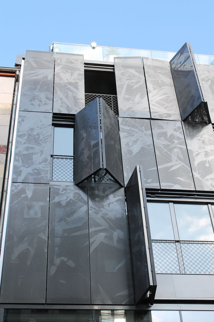 Faltschiebeläden, eine Vielfalt, die sich sehen lassen kann., Baier GmbH Baier GmbH Modern windows & doors