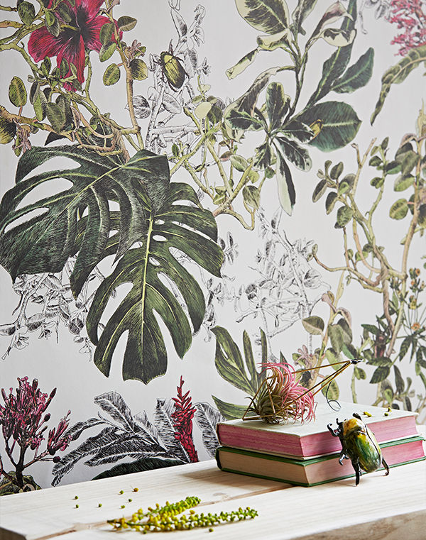 Summer Tropical Bloom Sian Zeng Tropical style walls & floors Wallpaper