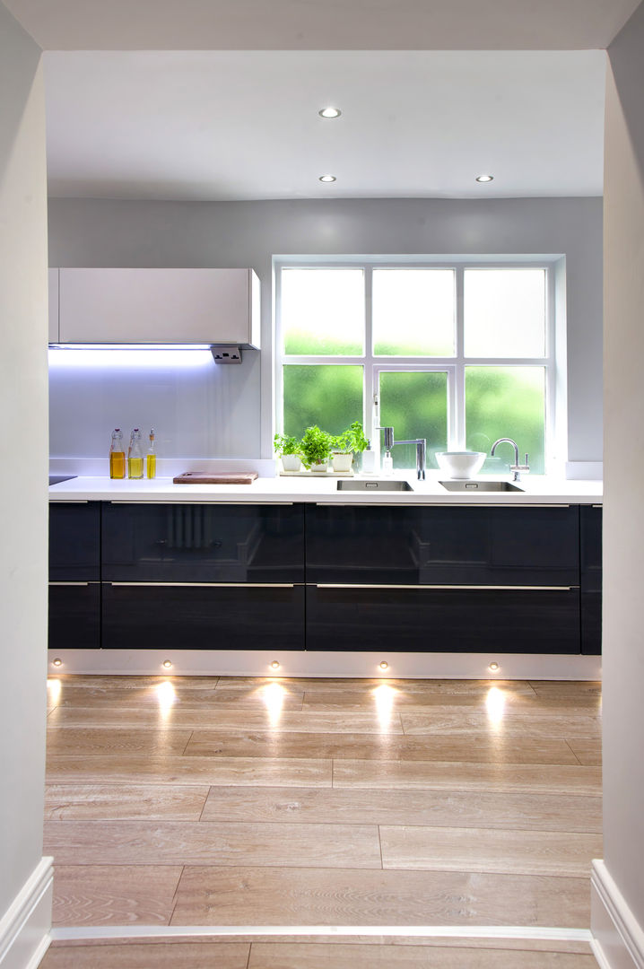 Northumberland Avenue Haus12 Interiors 現代廚房設計點子、靈感&圖片