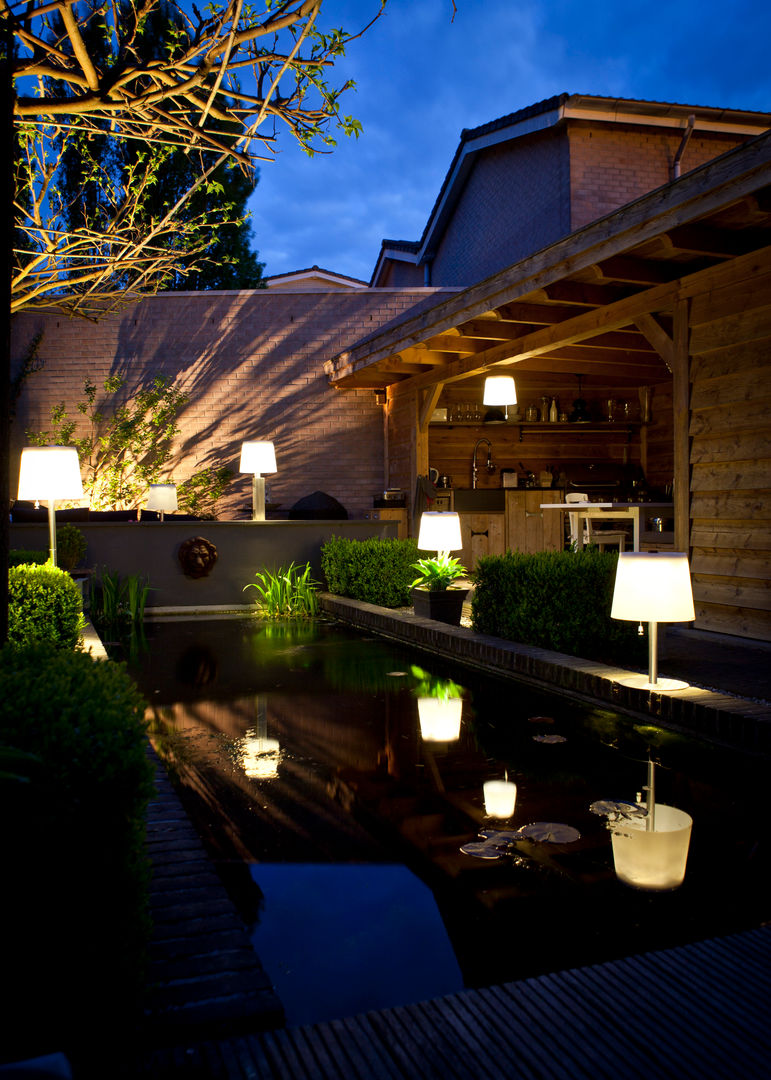 modern by SOLAR Lighting - Powered by Nature!, Modern