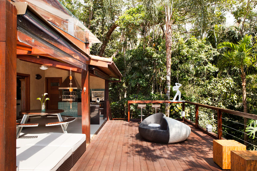 Iporanga - Guarujá, Infinity Spaces Infinity Spaces Eclectic style balcony, veranda & terrace