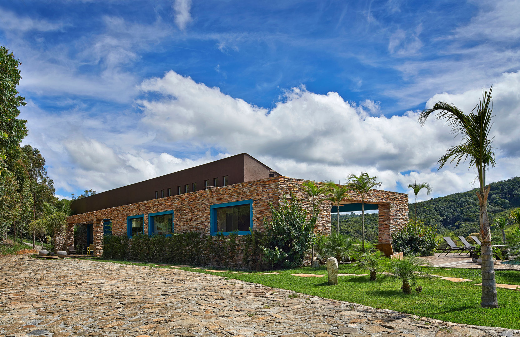 Sítio Ouro Preto - 32.000 m², Beth Marquez Interiores Beth Marquez Interiores Houses