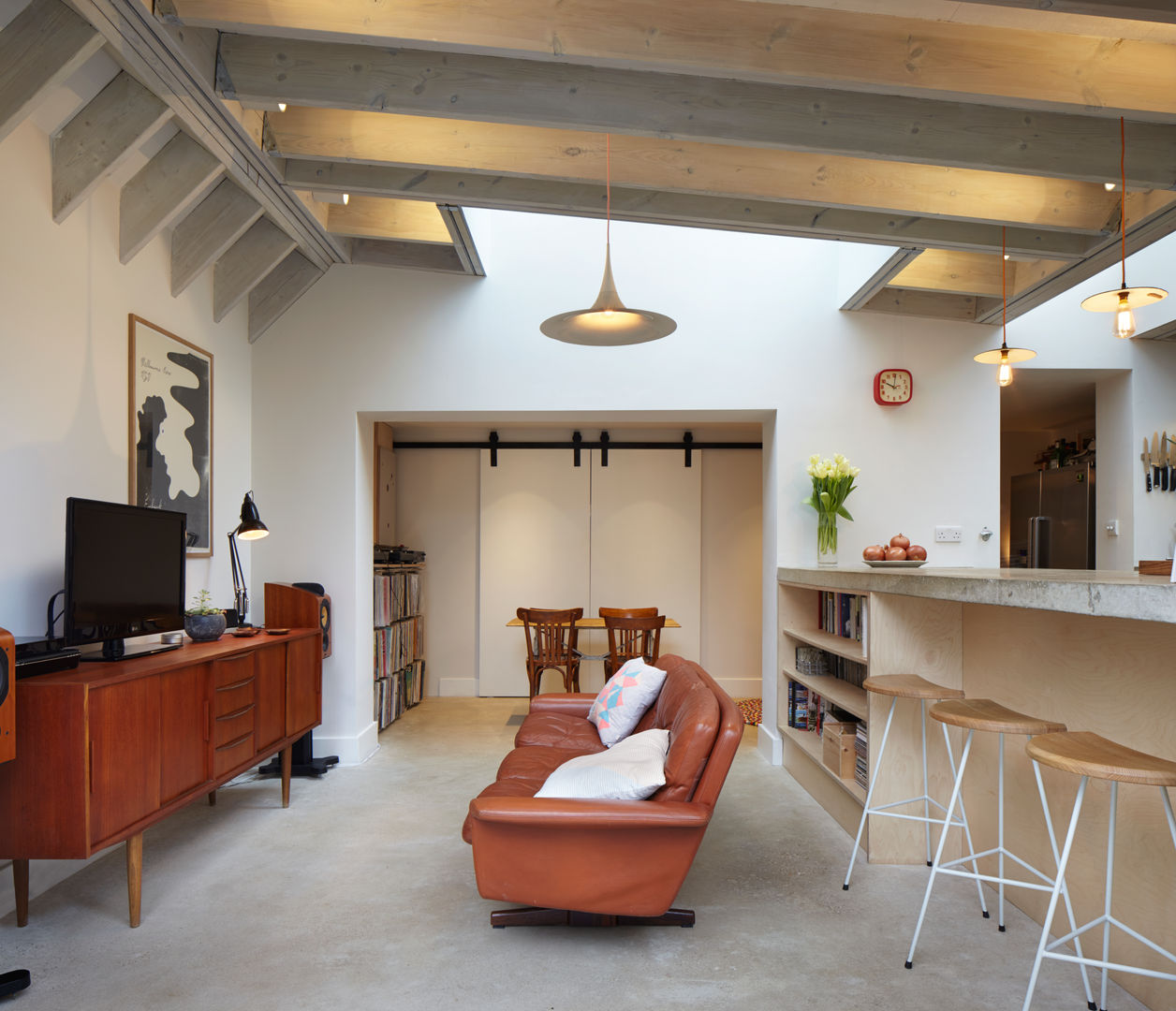Living space Fraher and Findlay Moderne Wohnzimmer