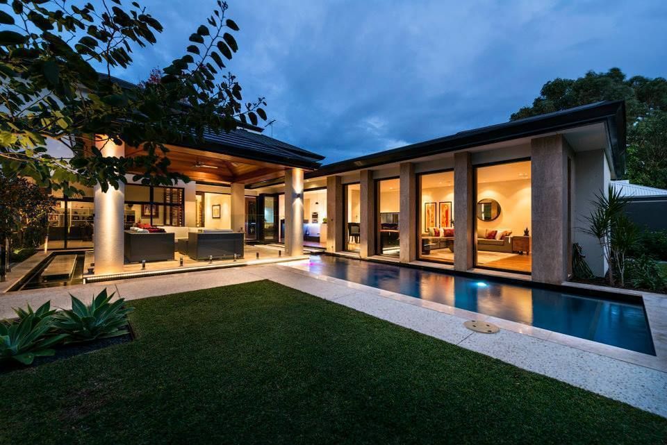 ​Alfresco, Outdoor Living, Patio, Deck by Moda Interiors, Perth, Western Australia Moda Interiors Modern Balkon, Veranda & Teras